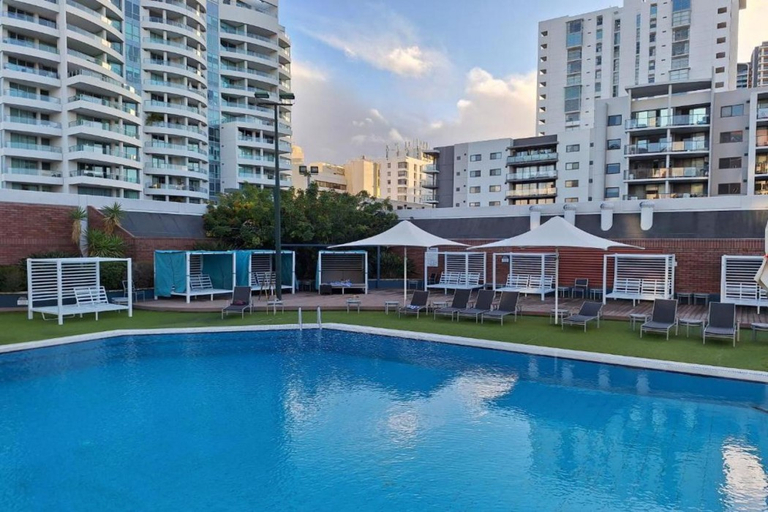 Sport & Beauty 2, Residence on Langley Park, Perth