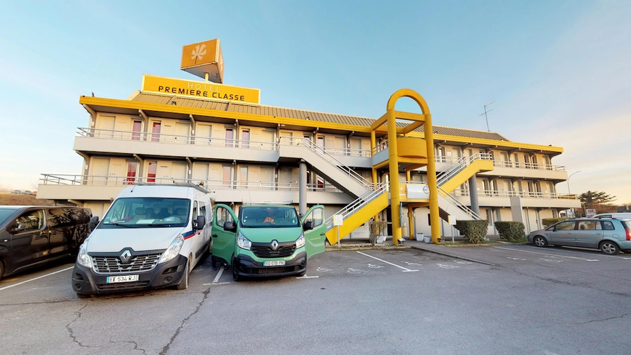 Exterior & Views, Premiere Classe Fontenay Tresigny, Seine-et-Marne