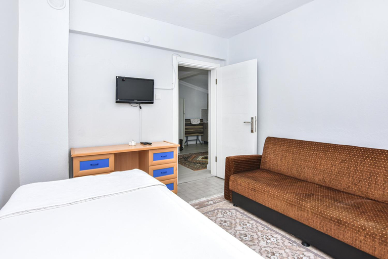 Bedroom 2, Yade Apart Pansiyon, Ayvalık