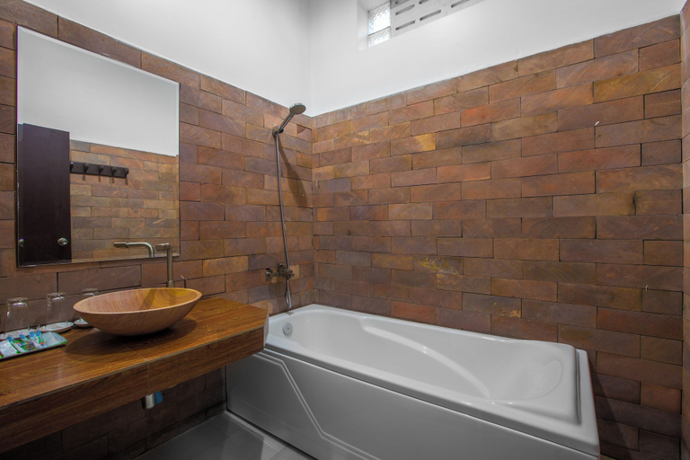 Bathroom 4, Angrut Villa, Siem Reap