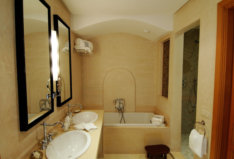 Bathroom 4, Riad Villa Blanche, Agadir-Ida ou Tanane