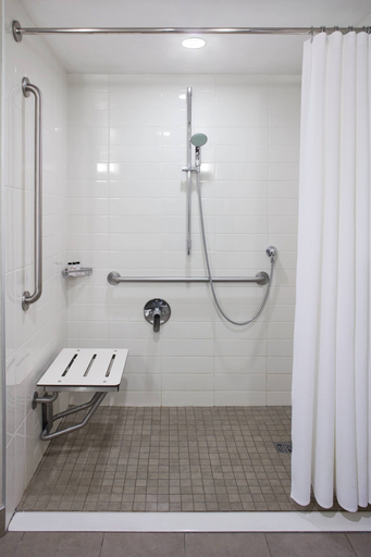 Bathroom 3, Delta Hotels by Marriott Fredericton, York