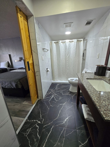 Others 5, Stay Inn and Suites, Polk