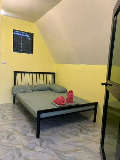 Bedroom 2, Thornton's Sea View Cafe & Guesthouse, Siquijor
