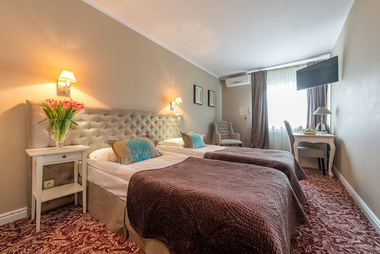 Others 5, HOTEL RIVIERA, Legionowo