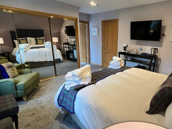 Room 5, Copper Beeches, Moray