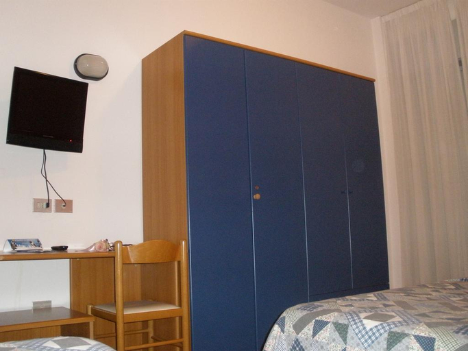 Bedroom 2, Senior, Rimini