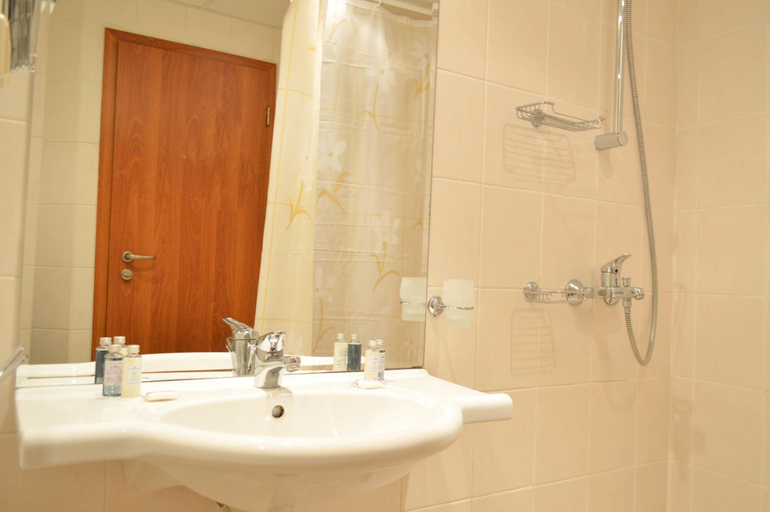 Bathroom 5, Laguna Mare, Balchik
