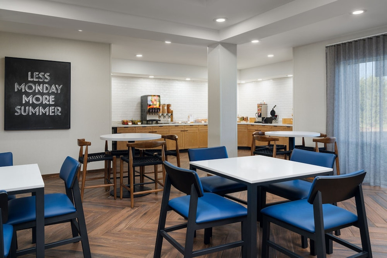Food & Drinks 4, Fairfield Inn & Suites by Marriott Bessemer, Jefferson