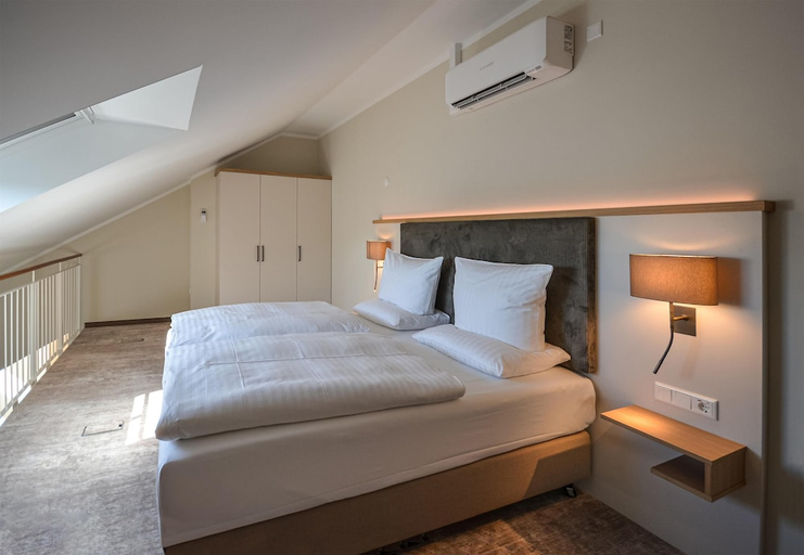 Bedroom 3, Dorint Strandresort & Spa Ostseebad Wustrow, Vorpommern-Rügen