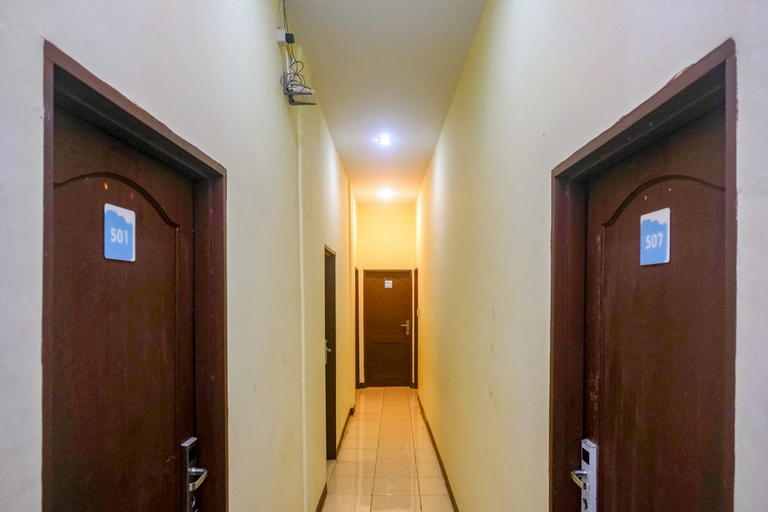 Others 5, Formerly RedDoorz @ Jalan Japaris Medan, Medan