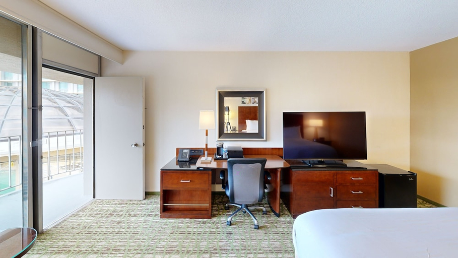 Others 5, MARRIOTT O HARE HOTEL, Cook