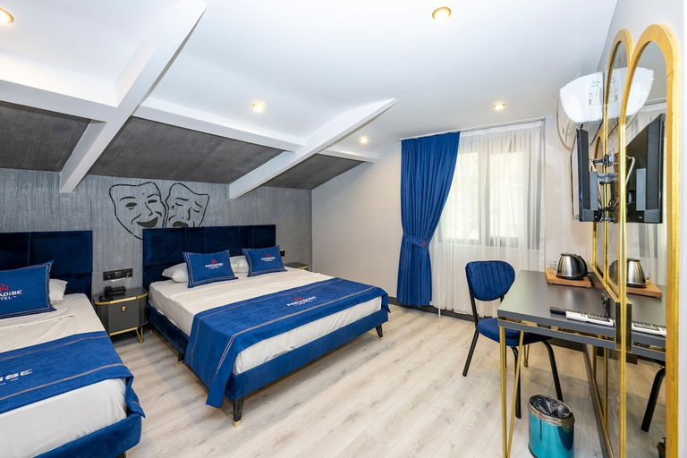 Bedroom 2, Paradise Airport Hotel, Bakırköy