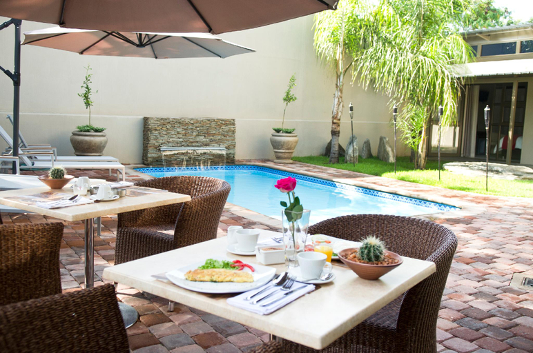 Food & Drinks 4, Monte Bello Guesthouse, Windhoek Rural