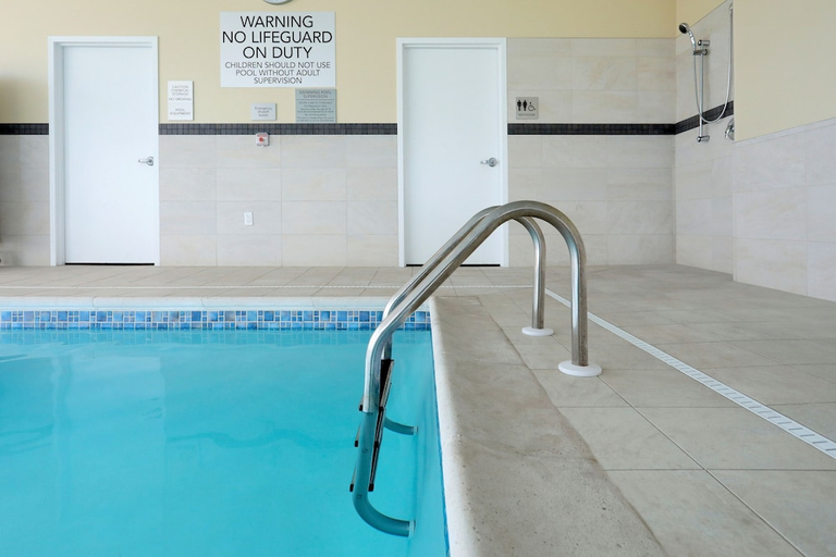 Sport & Beauty, Courtyard Albion, Calhoun