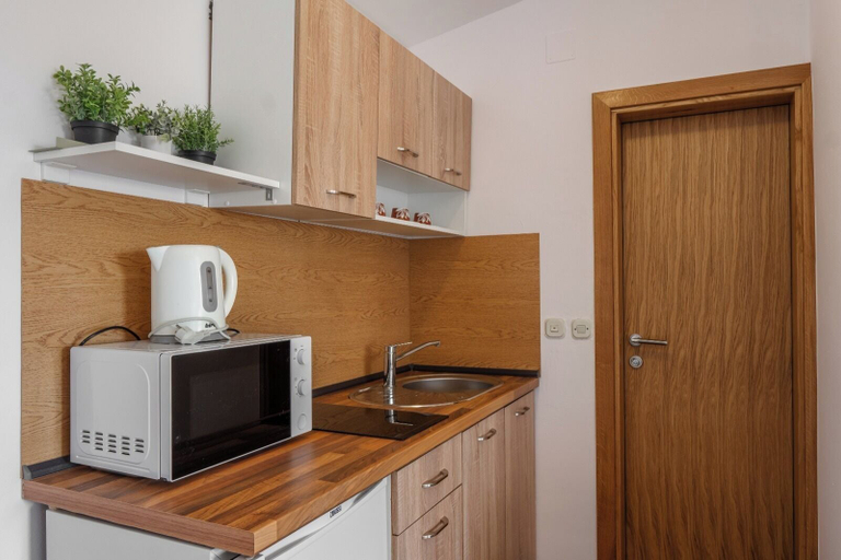 Private kitchen 4, Apartments Ivancevic, Vir