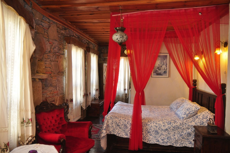 Bedroom 2, Kirkinca Houses & Boutique Hotel, Selçuk