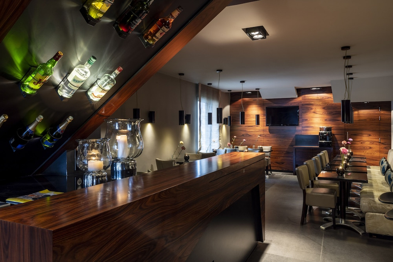 Food & Drinks 4, L Hotel, Loire-Atlantique