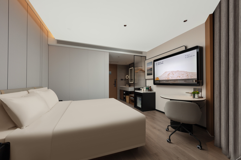 Bedroom 2, Atour Hotel Yantai Railway Station South Street, Yantai