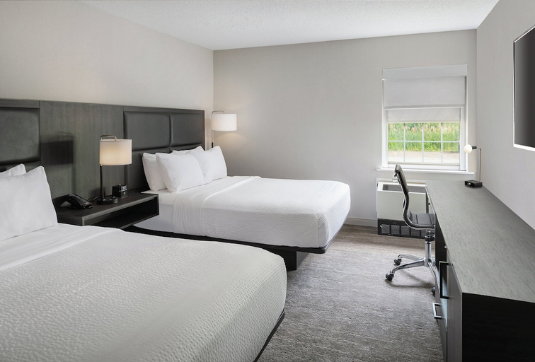 Others 3, Holiday Inn Express St. Albans, Franklin