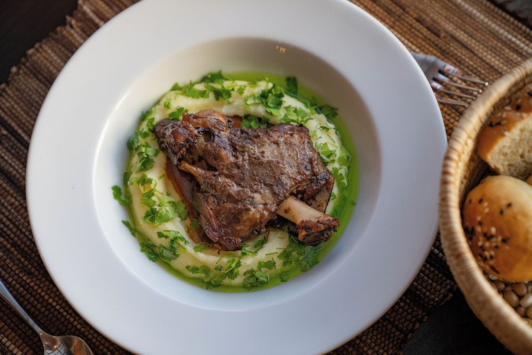 Food & Drinks 5, Altezza Lodge, Moshi Urban