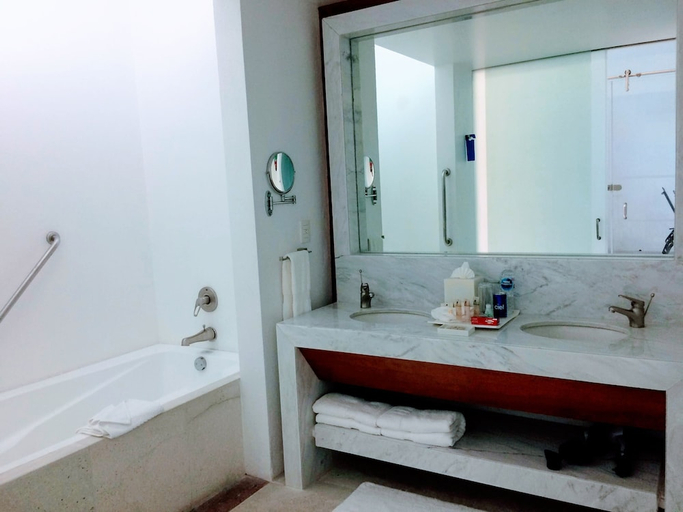 Bathroom 5, Hacienda Cantalagua Golf, Contepec
