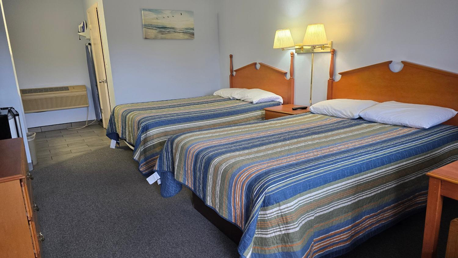 Bedroom 3, Lakeview Inn & Suites Okeechobee, Okeechobee