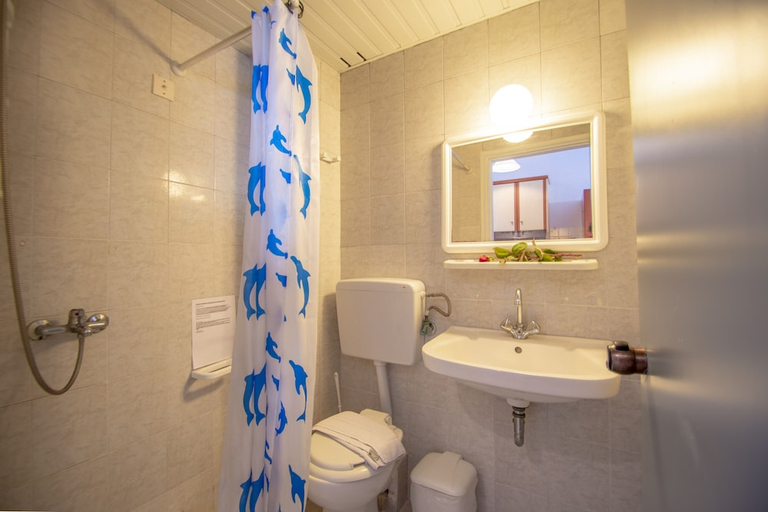 Bathroom 3, Agoulos Inn, Ionian Islands