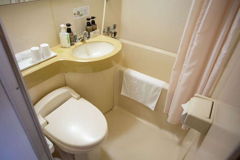 Bathroom 4, Takuboku Tei, Hakodate