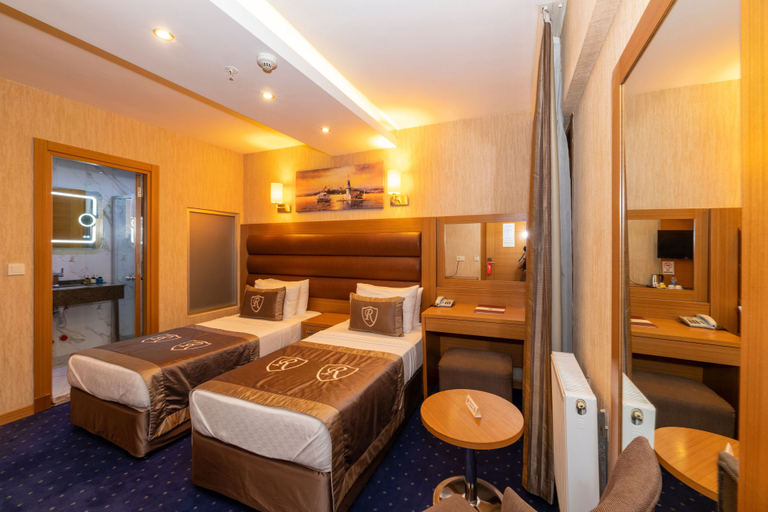 Bedroom 4, Regno Hotel, Şişli