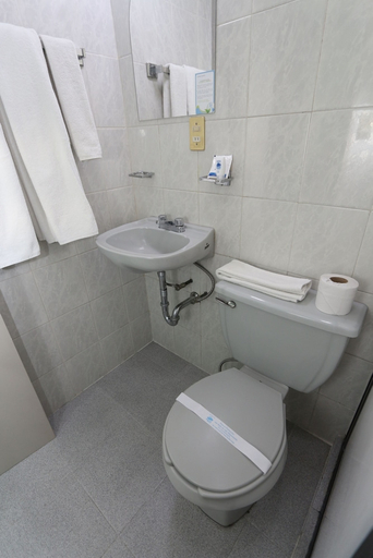 Bathroom 4, Dorados Conventions And Resort Ex Club Dorados Oaxtepec, Tlayacapan