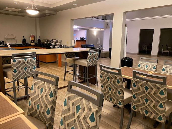 Food & Drinks 4, Best Western Windsor Inn & Suites, Danville