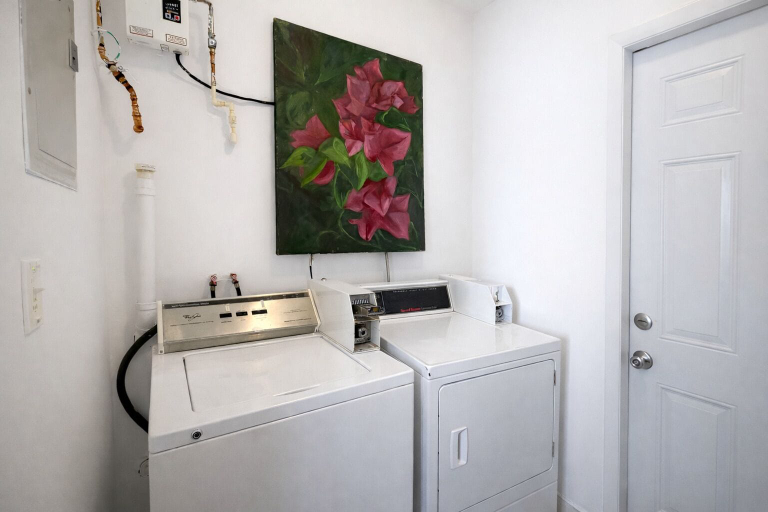 Interior 5, Art filled Room Near Wynwood, Miami-Dade