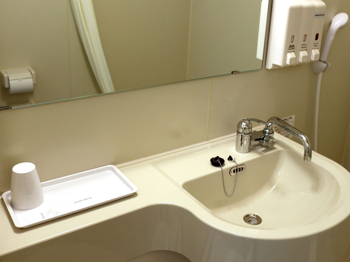 Bathroom 3, Toyoko Inn Kumamoto Sakuramachi Bus Terminal Mae, Kumamoto