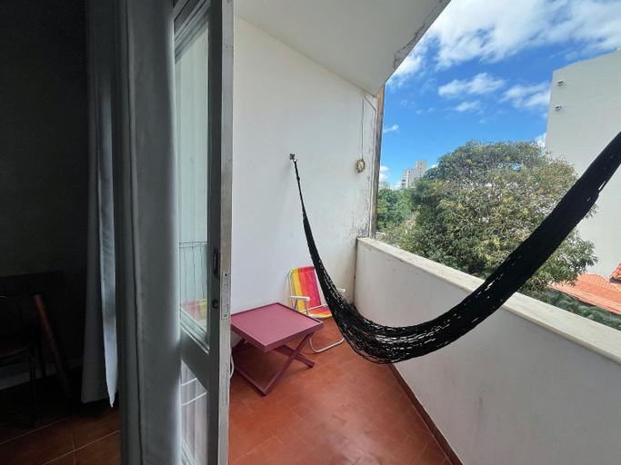 Others 4, Quarto com varanda privada a 160 metros da Praia do Farol da barra 3, Salvador