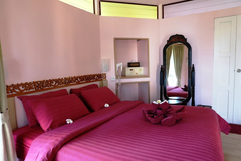 Bedroom 2, Nimmanoradee Resort, Muang Rayong