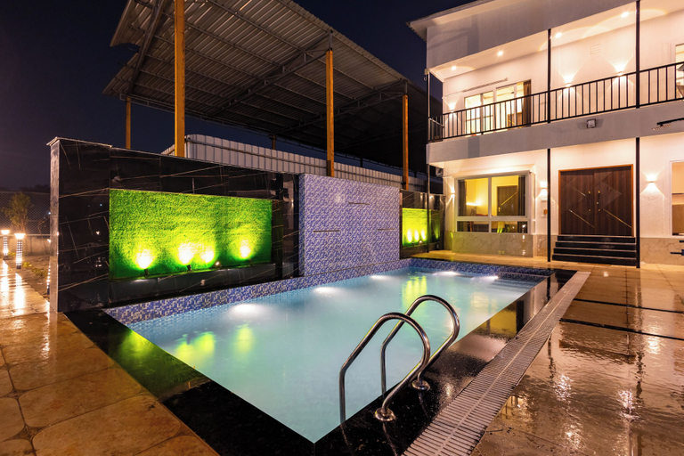 Pool 2, Unique Farmhouse by ELIVAAS, Gautam Buddha Nagar