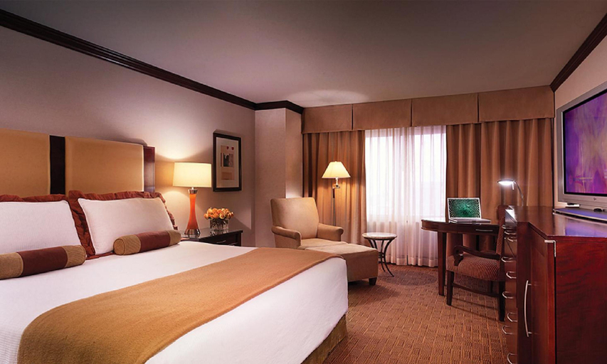 Bedroom 2, Ameristar Casino Hotel Council Bluffs, Pottawattamie