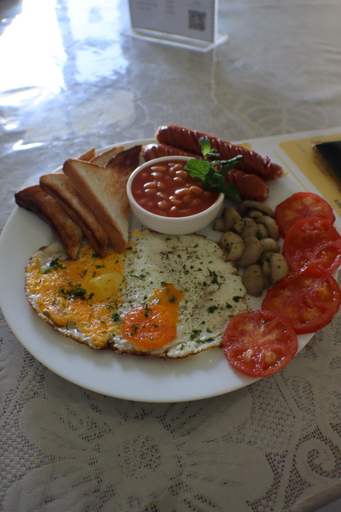 Food & Drinks, MG Resort - Yala, Katharagama