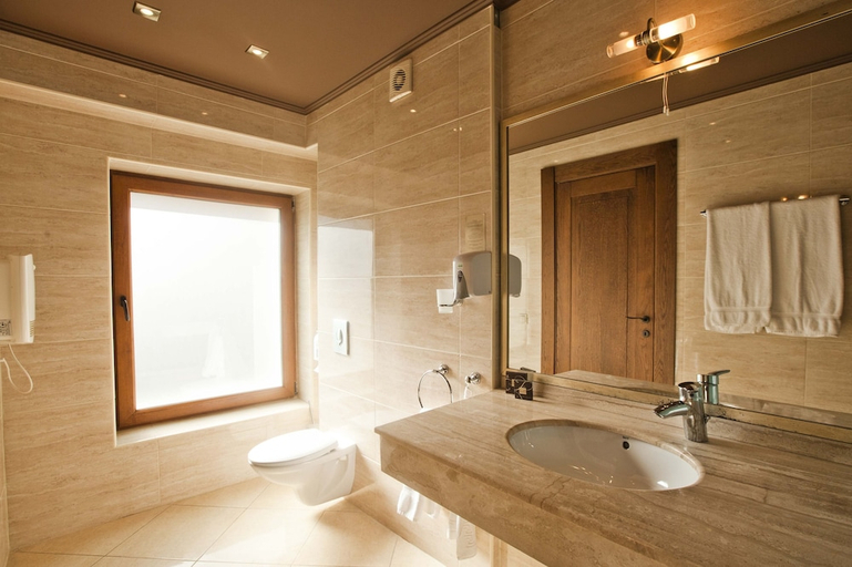 Bathroom 4, Ventura Boutique Hotel, Varna