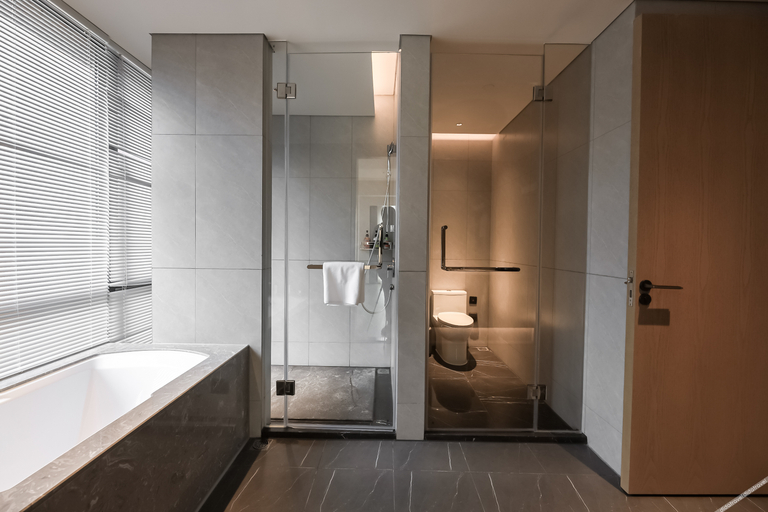 Bathroom 4, Citadines Connect Chayuan Chongqing, Chongqing