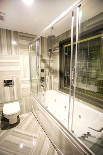 Bathroom 5, Taximist Hotel, Beyoğlu