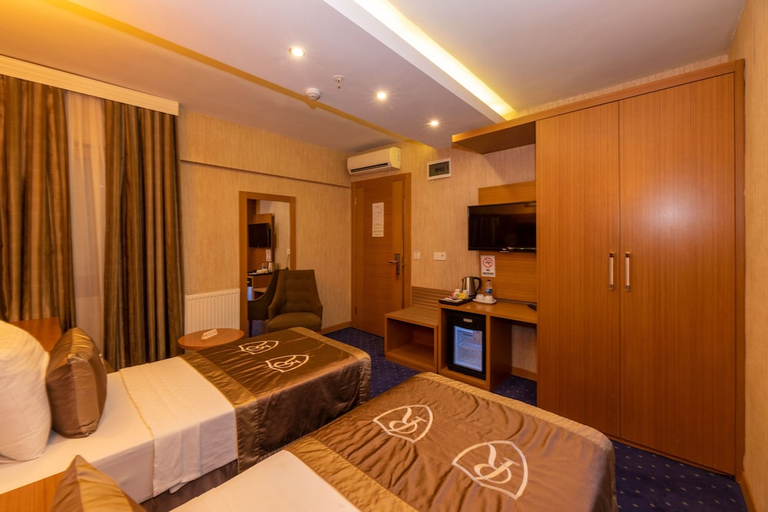 Bedroom 4, Regno Hotel, Şişli