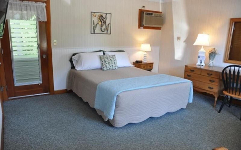 Bedroom 2, Towne Lyne Motel, York