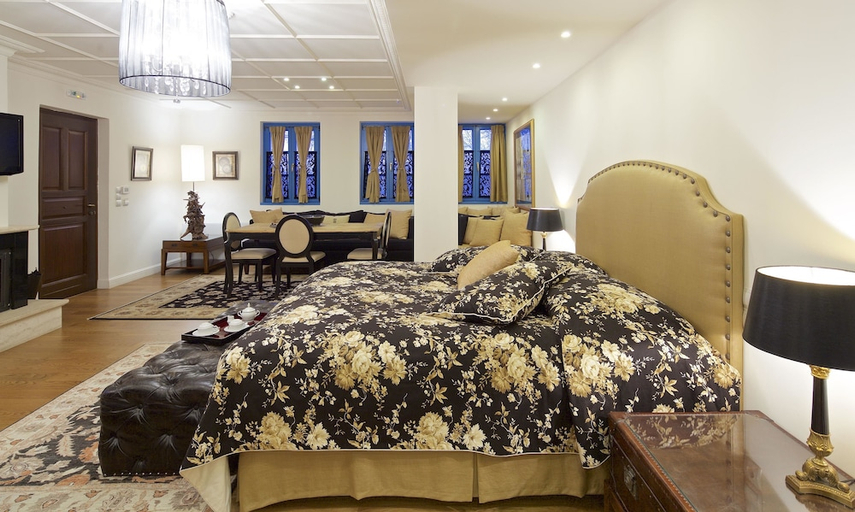 Bedroom 2, Zagori Suites, Epirus