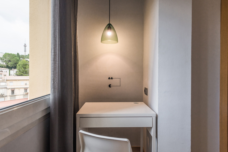 Others 5, Hotel Margarit, Girona
