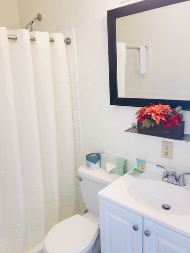 Bathroom 4, Americas Best Value Inn - Loma Lodge, San Diego