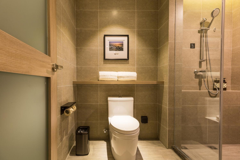 Bathroom 3, Atour Hotel Qingdao Jiaozhou, Qingdao