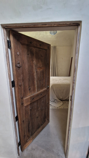 Room 2, Casa Lureca, Syracuse