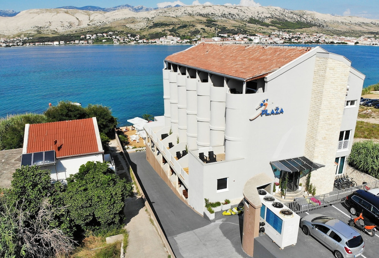 Exterior & Views 1, Hotel Plaza, Pag